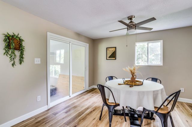 1131 N Gow St, Wichita, KS 67203