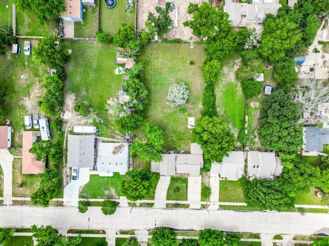 1131 N Gow St, Wichita, KS 67203