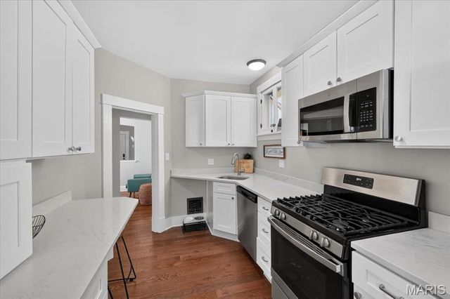 6409 Marquette Avenue, St Louis, MO 63139