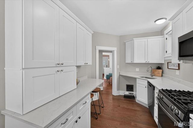 6409 Marquette Avenue, St Louis, MO 63139