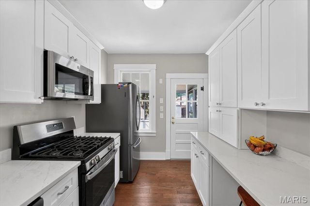 6409 Marquette Avenue, St Louis, MO 63139