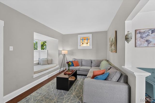 6409 Marquette Avenue, St Louis, MO 63139