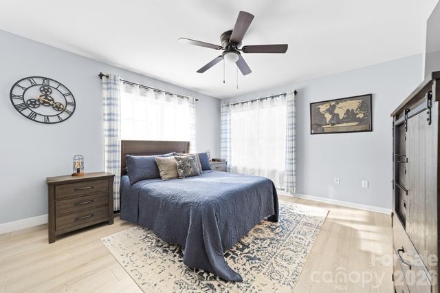 211 Howe Street, Belmont, NC 28012