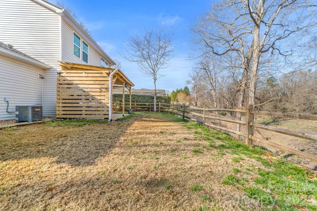 211 Howe Street, Belmont, NC 28012