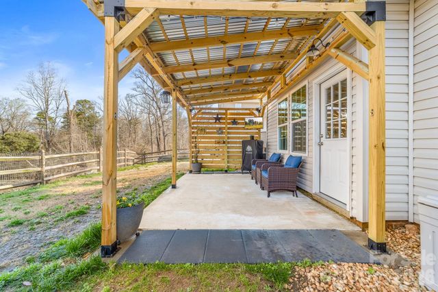 211 Howe Street, Belmont, NC 28012