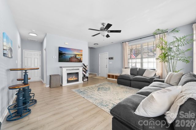 211 Howe Street, Belmont, NC 28012