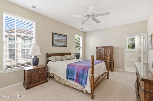 39 Newport Street, Barnegat, NJ 08005