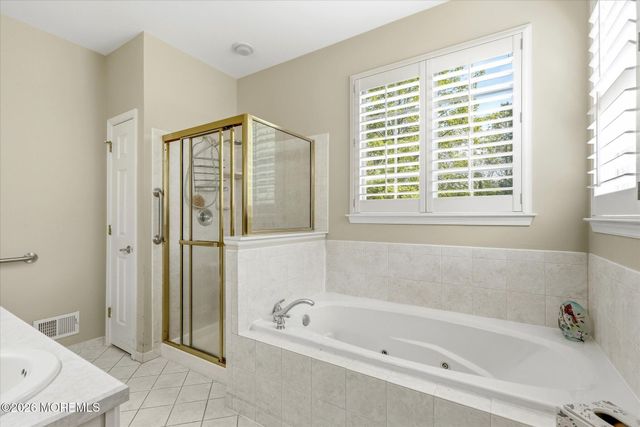 39 Newport Street, Barnegat, NJ 08005