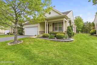 39 Newport Street, Barnegat, NJ 08005