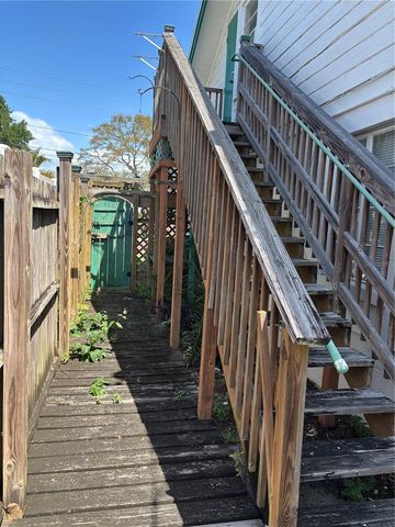 507 CLEVELAND AVENUE SW 2, Largo, FL 33770