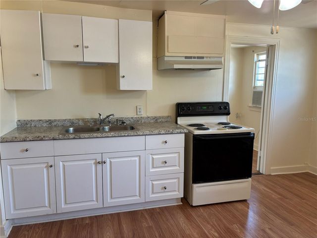 507 CLEVELAND AVENUE SW 2, Largo, FL 33770