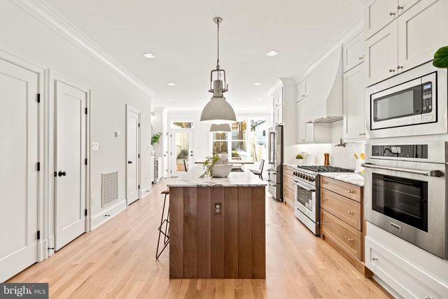 1413 TAYLOR ST NW, Washington, DC 20011