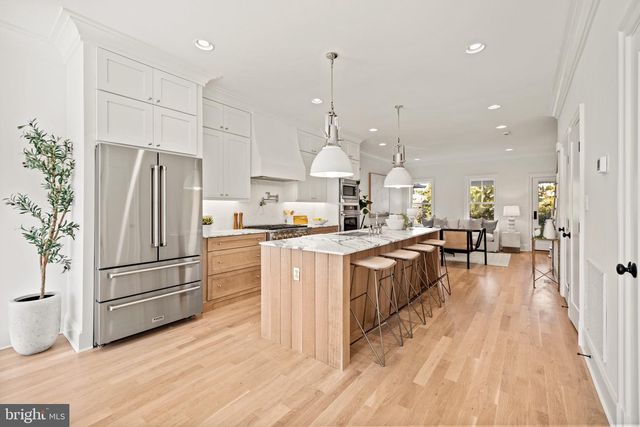 1413 TAYLOR ST NW, Washington, DC 20011