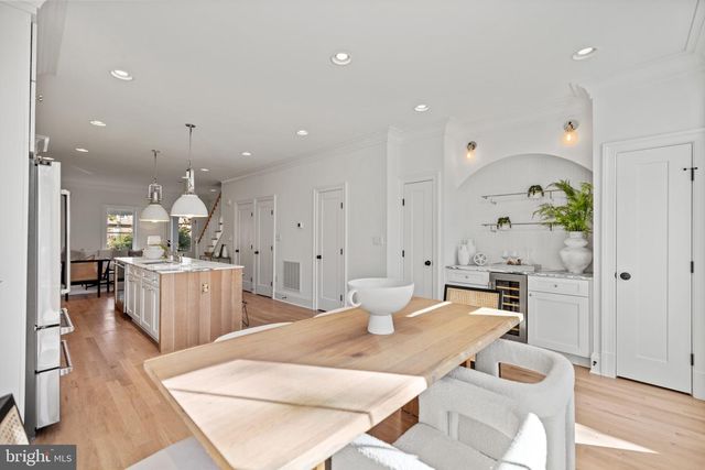 1413 TAYLOR ST NW, Washington, DC 20011