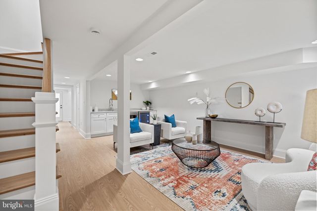 1413 TAYLOR ST NW, Washington, DC 20011