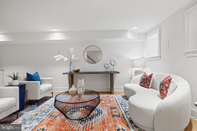 1413 TAYLOR ST NW, Washington, DC 20011