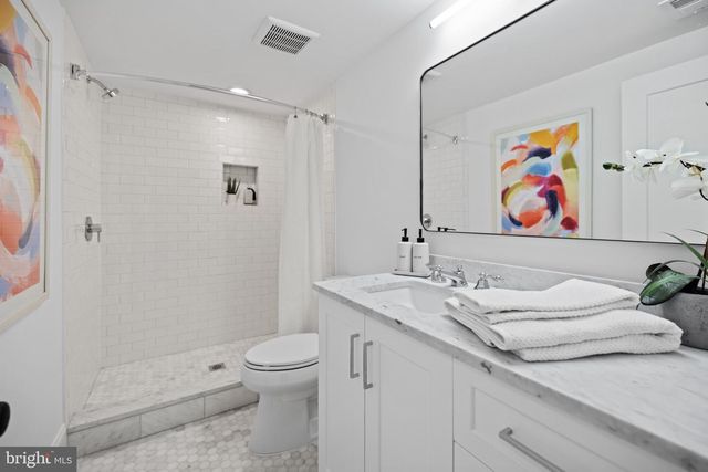 1413 TAYLOR ST NW, Washington, DC 20011