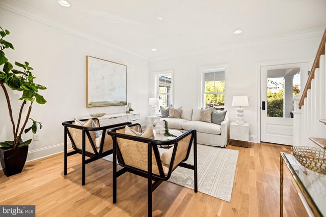 1413 TAYLOR ST NW, Washington, DC 20011