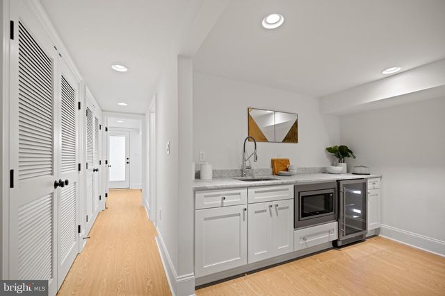 1413 TAYLOR ST NW, Washington, DC 20011