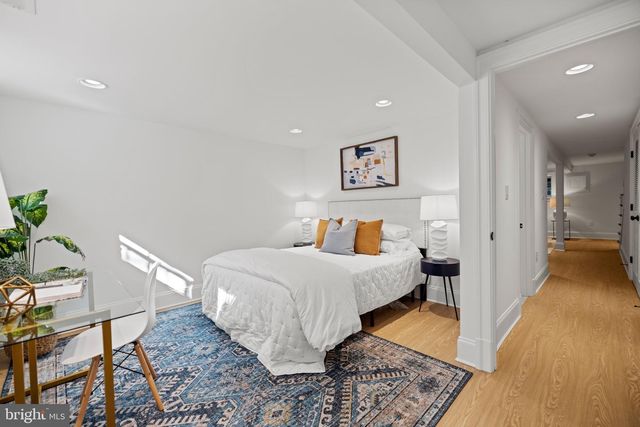 1413 TAYLOR ST NW, Washington, DC 20011