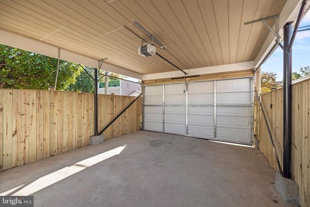 1413 TAYLOR ST NW, Washington, DC 20011