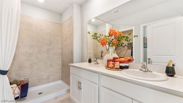 17538 Wild Iris LN, Punta Gorda, FL 33982