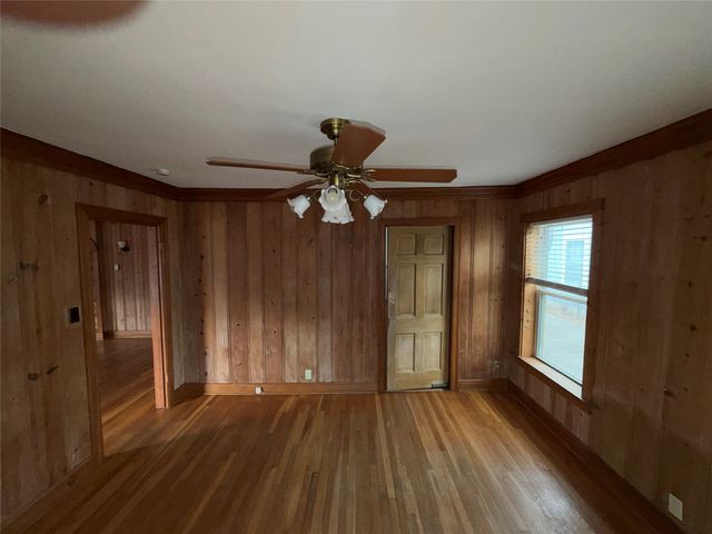 3228 Cockrell Avenue, Fort Worth, TX 76109