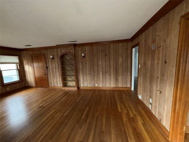 3228 Cockrell Avenue, Fort Worth, TX 76109