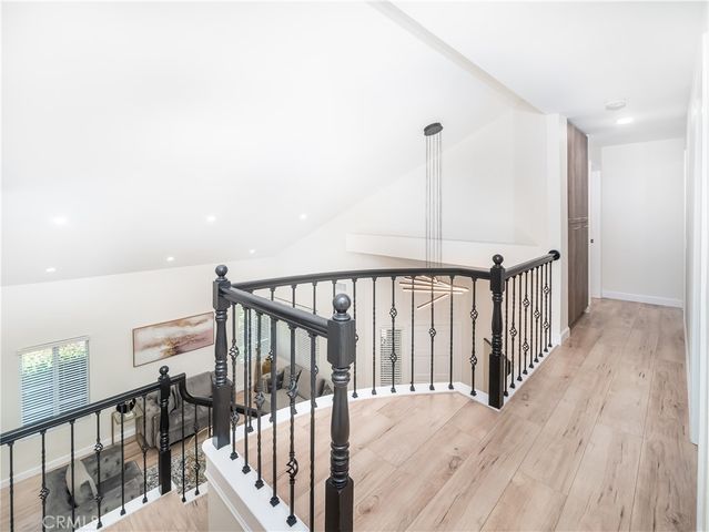 23304 W Vail, West Hills, CA 91307