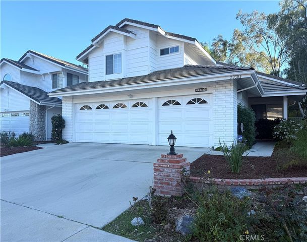23304 W Vail, West Hills, CA 91307