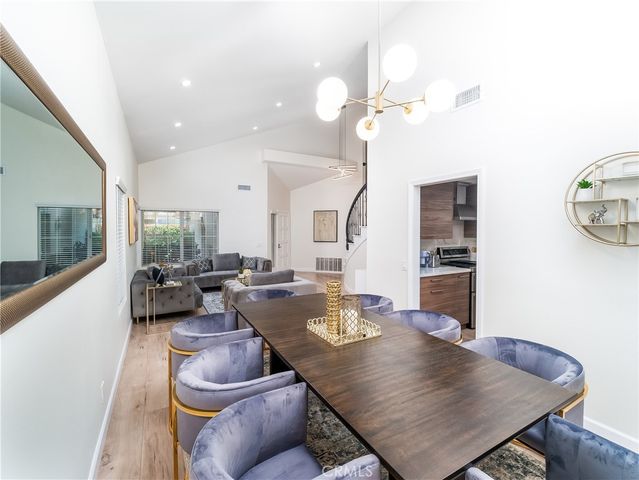 23304 W Vail, West Hills, CA 91307