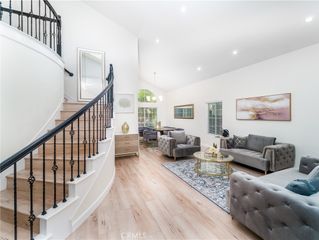 23304 W Vail, West Hills, CA 91307
