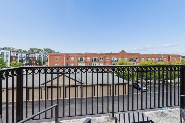 925 Ingleside Avenue, 307, Columbus, OH 43215
