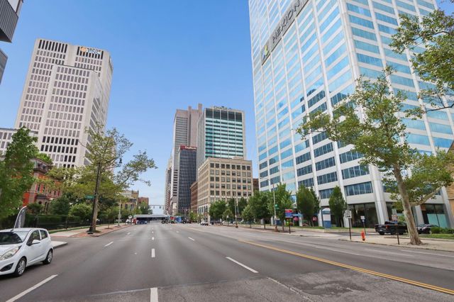925 Ingleside Avenue, 307, Columbus, OH 43215