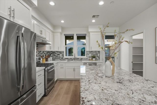 131 Ivory Palm Terrace, Sunnyvale, CA 94086