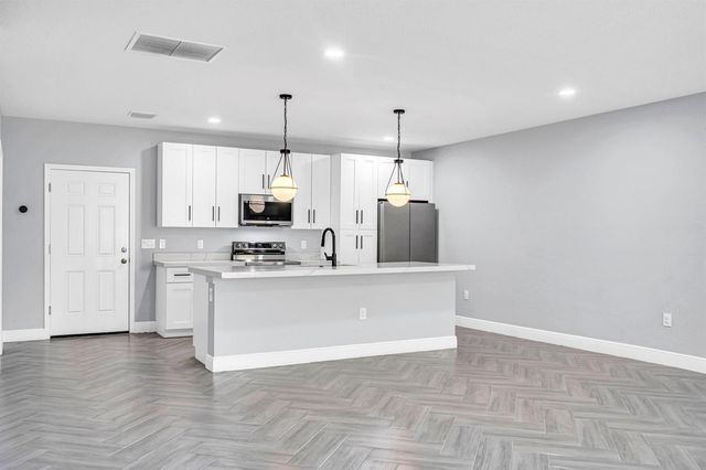 333 NW 41st Street 337, Oakland Park, FL 33309