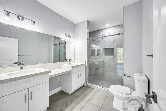 333 NW 41st Street 337, Oakland Park, FL 33309