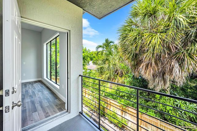 333 NW 41st Street 337, Oakland Park, FL 33309