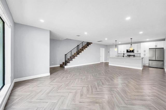 333 NW 41st Street 337, Oakland Park, FL 33309