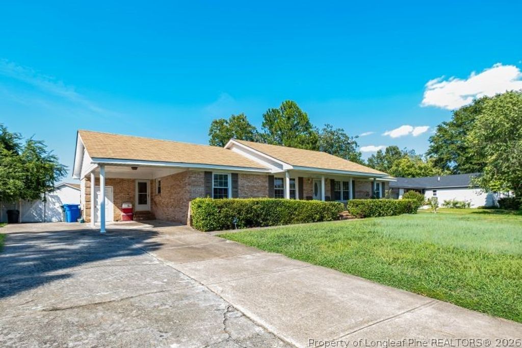 5215 Foxfire Road, Fayetteville, NC 28303 — photo 2