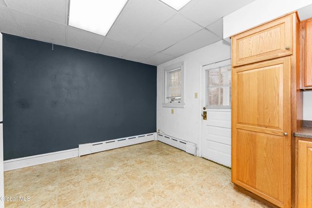 78 S Pine Avenue, Albany, NY 12208