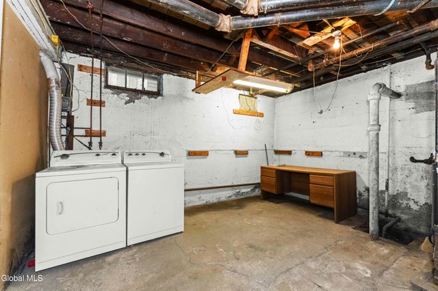 78 S Pine Avenue, Albany, NY 12208