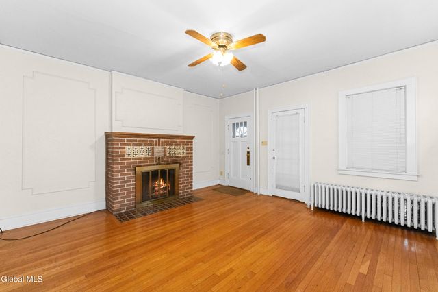 78 S Pine Avenue, Albany, NY 12208