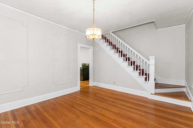 78 S Pine Avenue, Albany, NY 12208