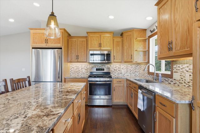 19620 Jackie Lane, Corcoran, MN 55374