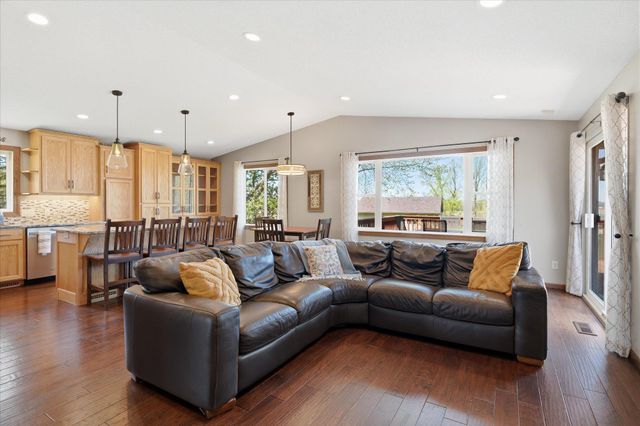 19620 Jackie Lane, Corcoran, MN 55374