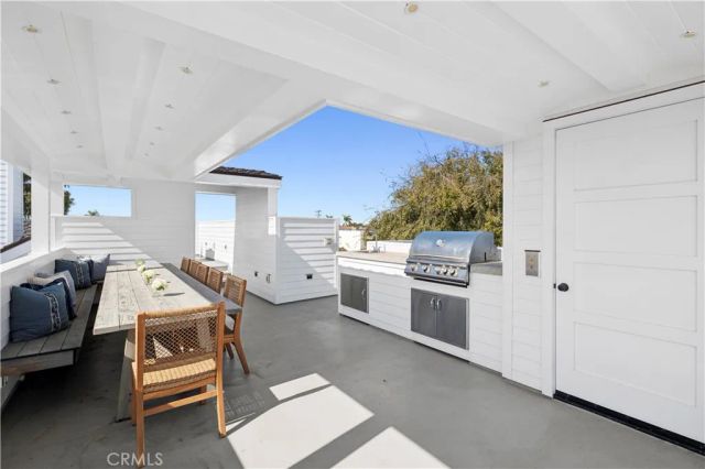 302 Orchid Avenue, Corona Del Mar, CA 92625