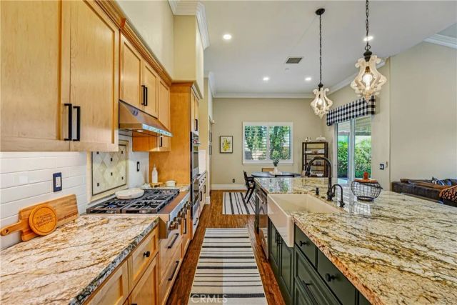 3931 Ashwood Circle, Corona, CA 92881