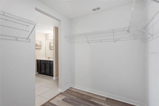 808 CHATHAM WALK DRIVE, Ruskin, FL 33570