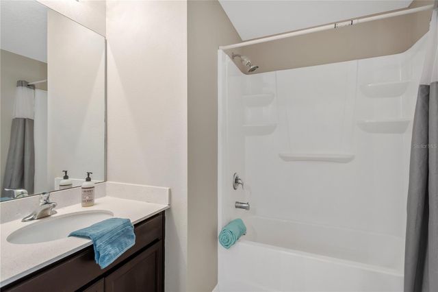 808 CHATHAM WALK DRIVE, Ruskin, FL 33570